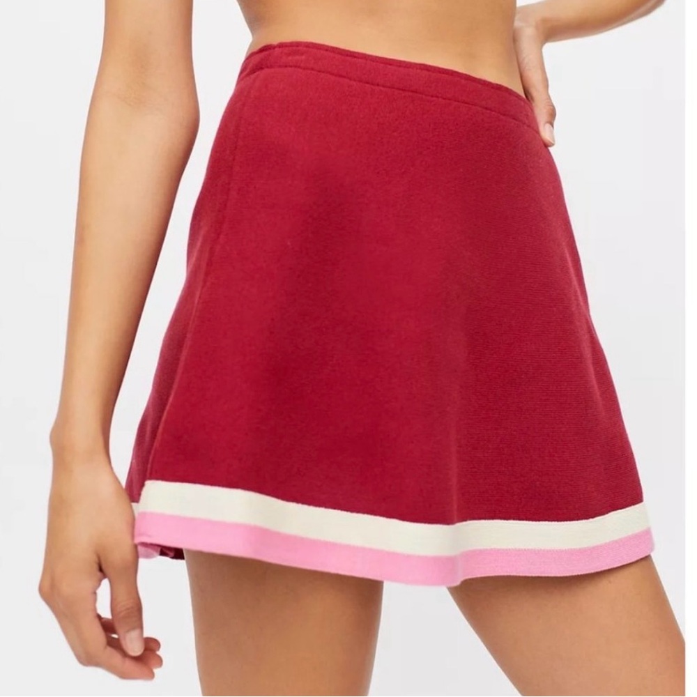 🤍🩷❤️ Urban Outfitters 90s Knit Mini Skirt ❤️🩷🤍